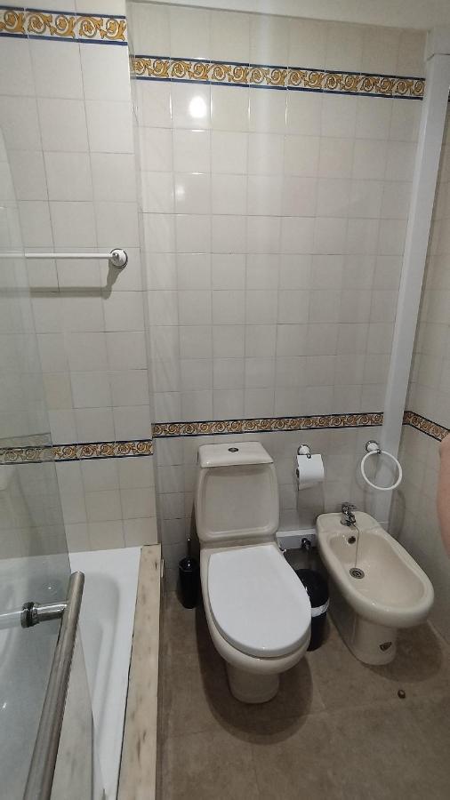 شقة Quarto Com Varanda No Centro Em تافيرا المظهر الخارجي الصورة